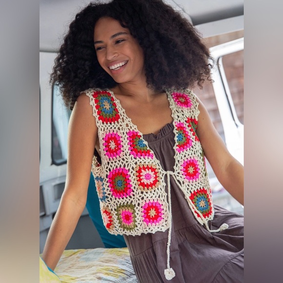 NATURAL LIFE Sweaters - NATURAL LIFE Crochet Granny Square Colorful Boho Hippie Tie-Front Vest Size L/XL